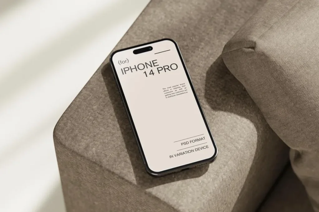 Moena - Iphone Mockup