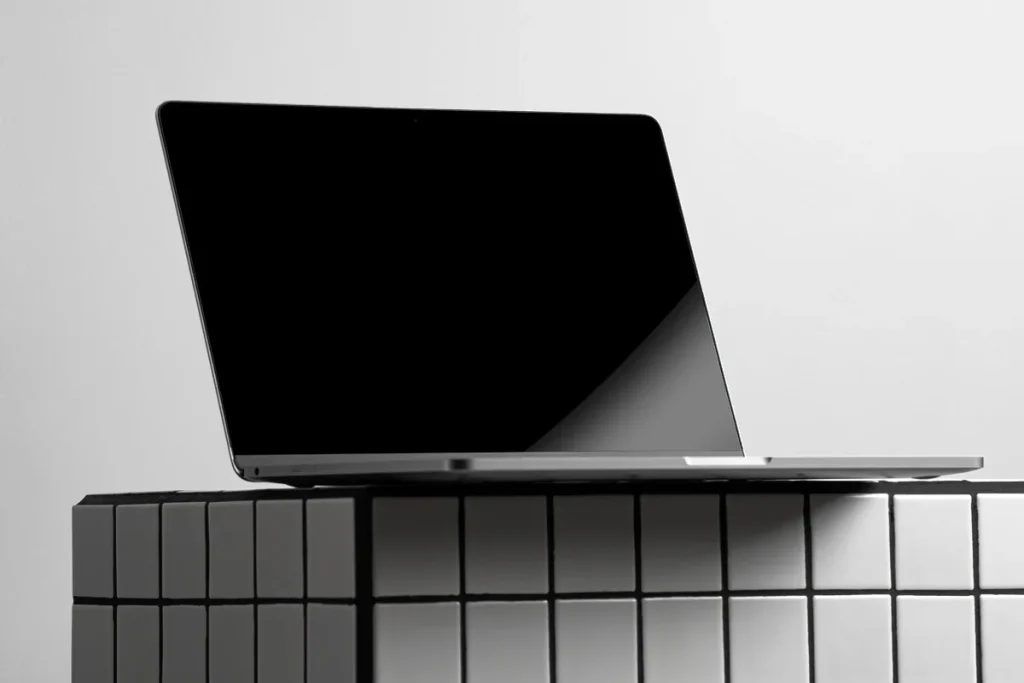 Macbook pro Free mockup